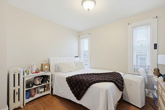72 Dysart St, Quincy, MA 02169