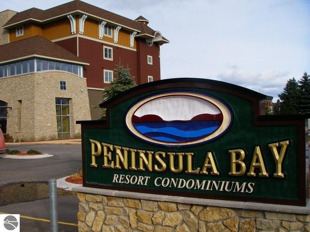 1941 US-131 N # 50, Traverse City, MI 49686