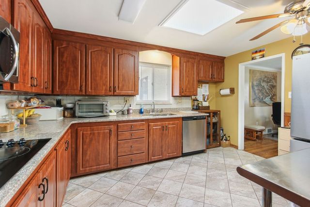 2025 Beulah, Churchill Boro, PA 15235