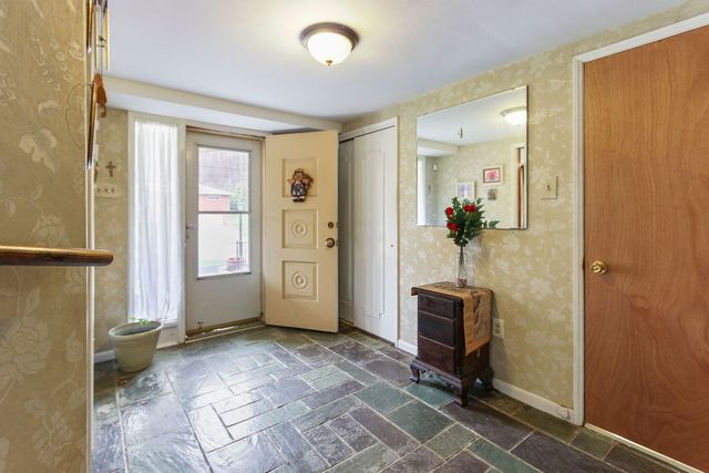 2025 Beulah, Churchill Boro, PA 15235