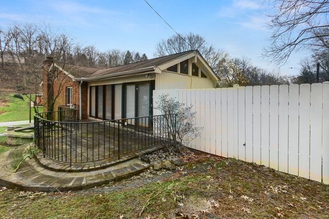 2025 Beulah, Churchill Boro, PA 15235