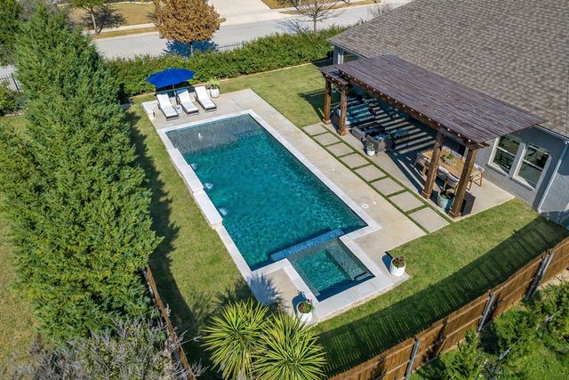 201 Blue Stem Lane, Aledo, TX 76008