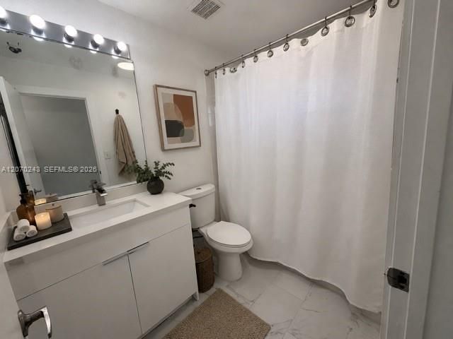 2054 NE 167th Street 3-122, North Miami Beach, FL 33162