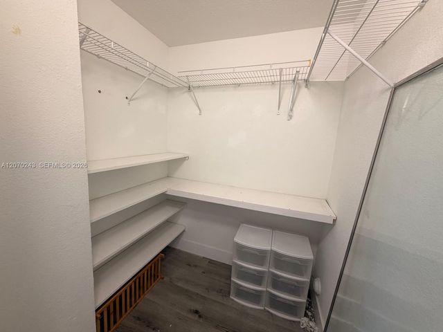 2054 NE 167th Street 3-122, North Miami Beach, FL 33162