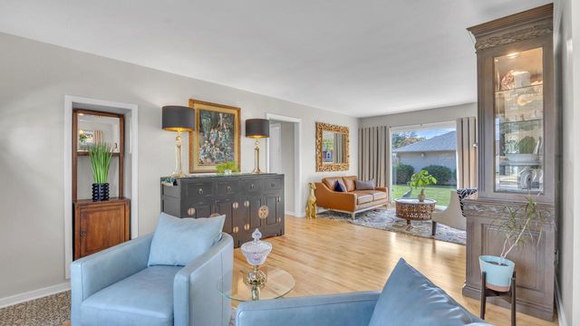 2504 Lakeshore DRIVE, Sheboygan, WI 53081