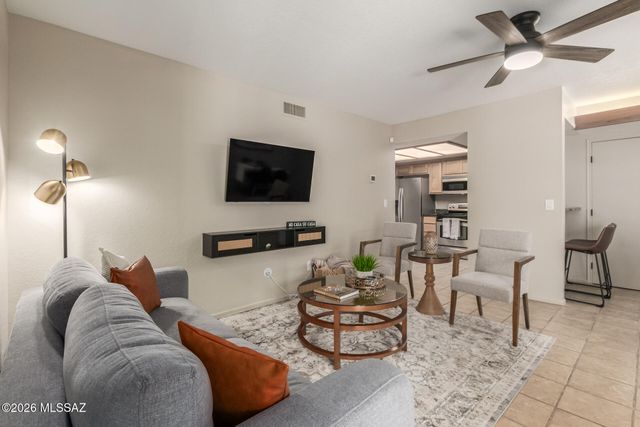 4279 N River Grove Cir Apt 126, Tucson, AZ 85719