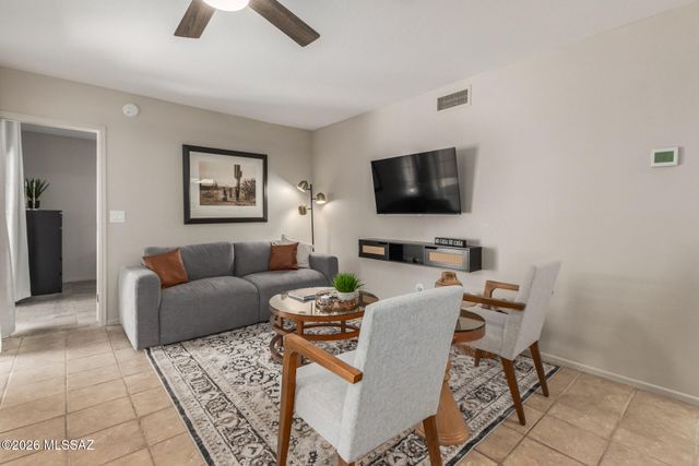 4279 N River Grove Cir Apt 126, Tucson, AZ 85719
