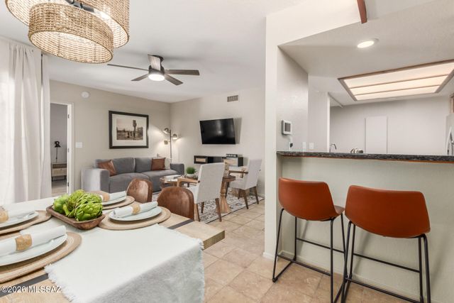 4279 N River Grove Cir Apt 126, Tucson, AZ 85719