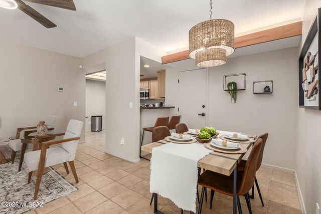 4279 N River Grove Cir Apt 126, Tucson, AZ 85719