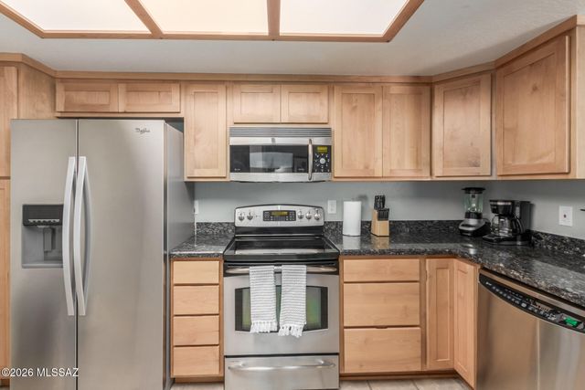 4279 N River Grove Cir Apt 126, Tucson, AZ 85719