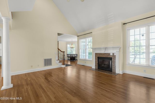 2109 Bay Colony Lane, Wilmington, NC 28405