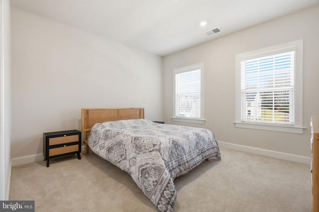 200 MAYFIELD LN, Newtown, PA 18940