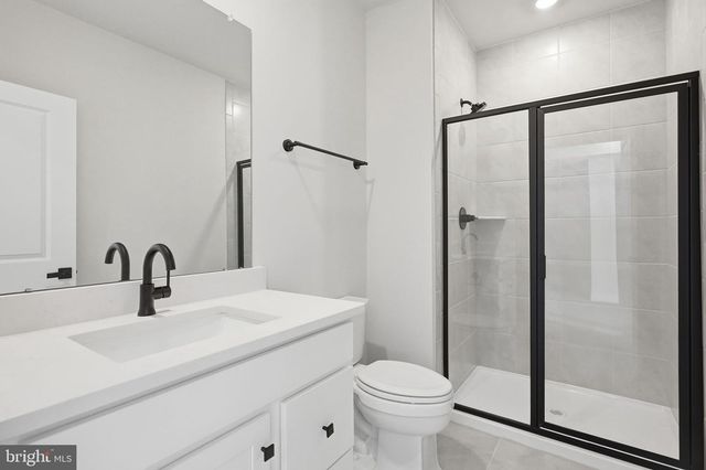 200 MAYFIELD LN, Newtown, PA 18940