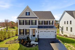 200 MAYFIELD LN, Newtown, PA 18940