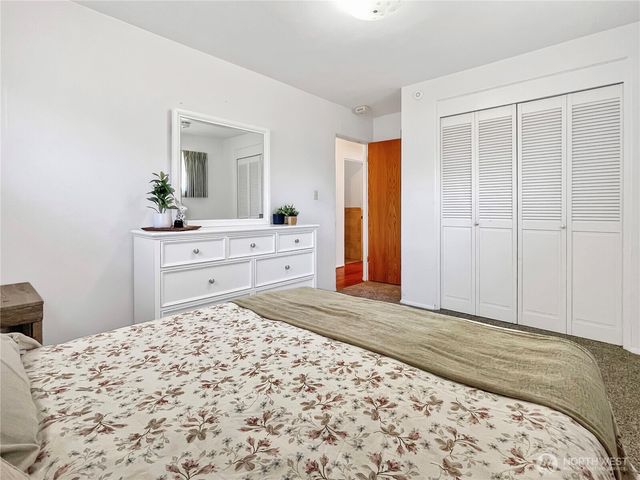 2116 Cascade Way, Longview, WA 98632