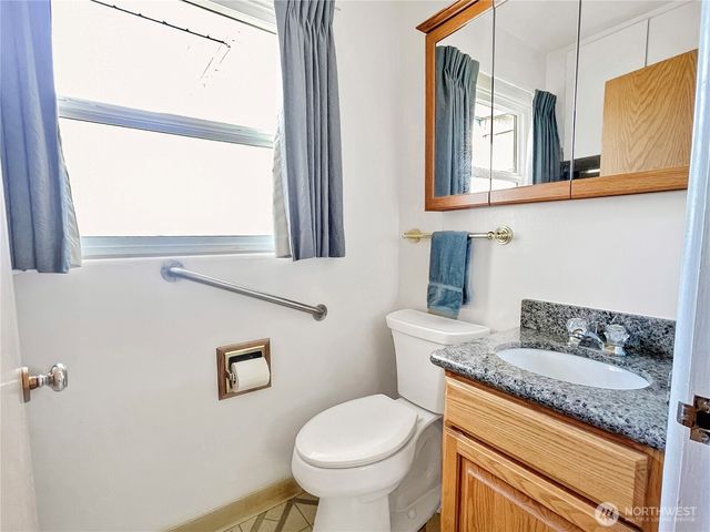 2116 Cascade Way, Longview, WA 98632