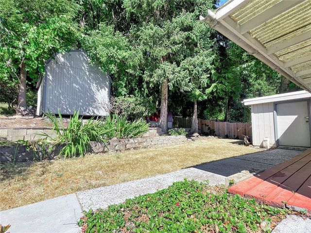 2116 Cascade Way, Longview, WA 98632