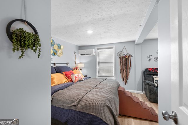 180 Southern Shores Road, Jackson, GA 30233