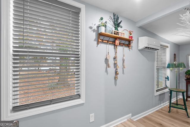 180 Southern Shores Road, Jackson, GA 30233