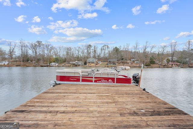 180 Southern Shores Road, Jackson, GA 30233