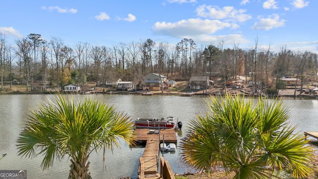 180 Southern Shores Road, Jackson, GA 30233