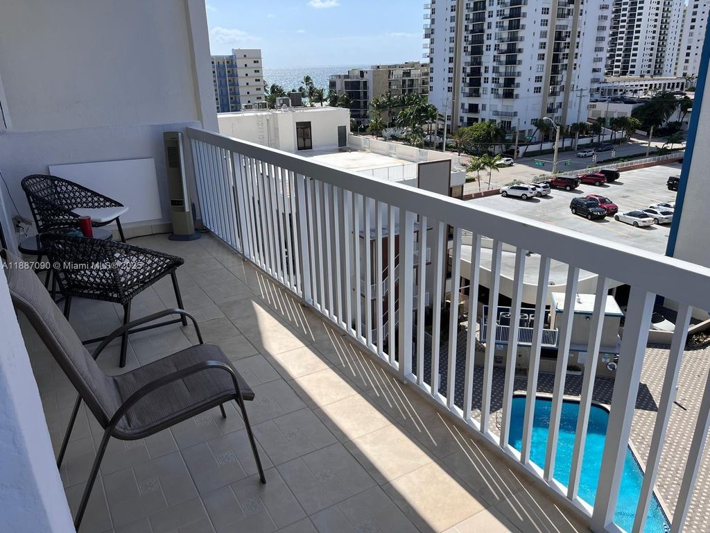 1500 S Ocean Dr A8, Hollywood, FL 33019