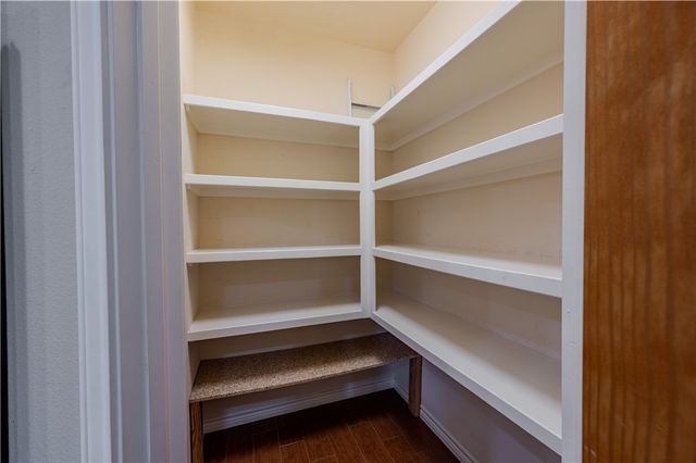 3901 Elvis Dr, Corpus Christi, TX 78414