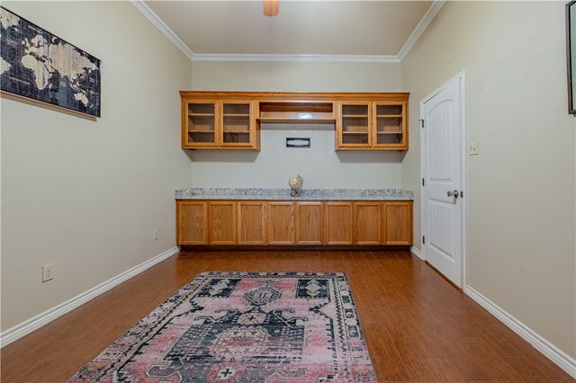 3901 Elvis Dr, Corpus Christi, TX 78414