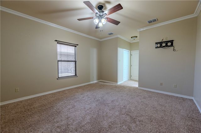 3901 Elvis Dr, Corpus Christi, TX 78414