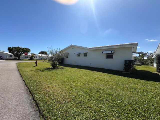 2003 SW 18th Street, Boynton Beach, FL 33426