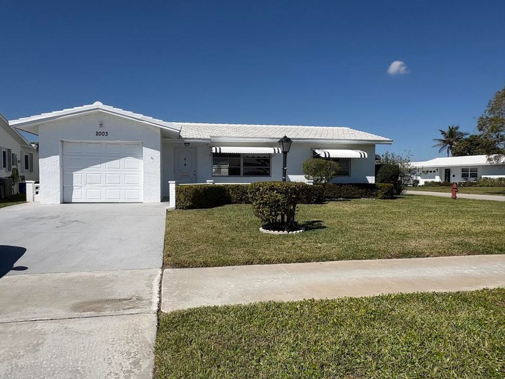 2003 SW 18th Street, Boynton Beach, FL 33426