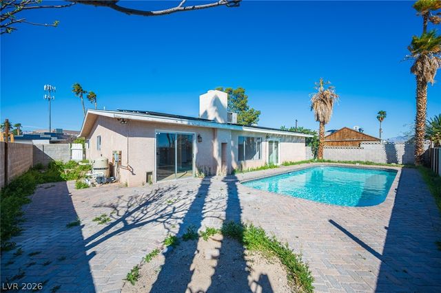 333 Huntly Road, Las Vegas, NV 89145