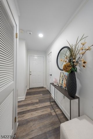 19 Heritage Dr, Chatham Twp., NJ 07928