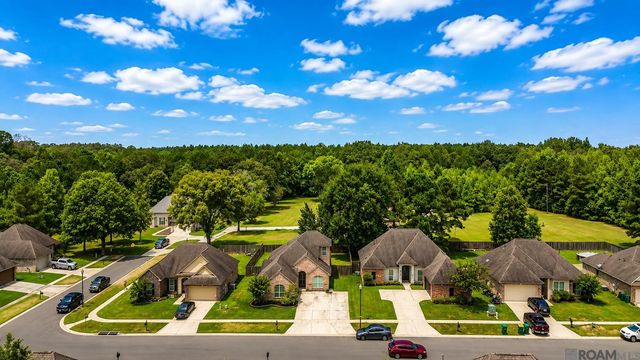 6707 Royal Oaks Ct, Zachary, LA 70791