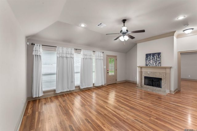 6707 Royal Oaks Ct, Zachary, LA 70791