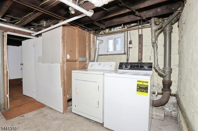 49 S Franklin Ave, Bergenfield Boro, NJ 07621