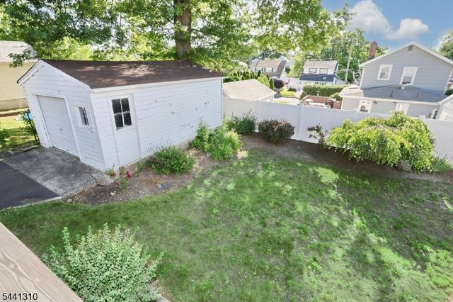 49 S Franklin Ave, Bergenfield Boro, NJ 07621