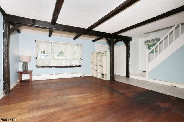 49 S Franklin Ave, Bergenfield Boro, NJ 07621