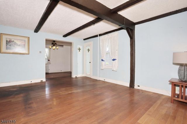 49 S Franklin Ave, Bergenfield Boro, NJ 07621