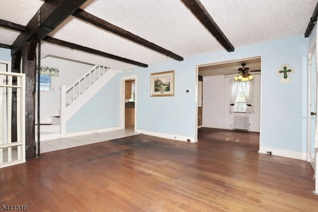49 S Franklin Ave, Bergenfield Boro, NJ 07621
