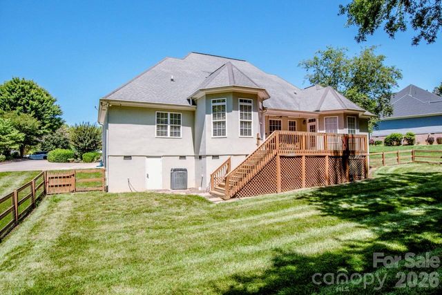 131 S Gibbs Road, Mooresville, NC 28117