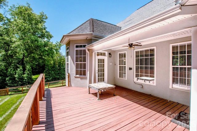 131 S Gibbs Road, Mooresville, NC 28117