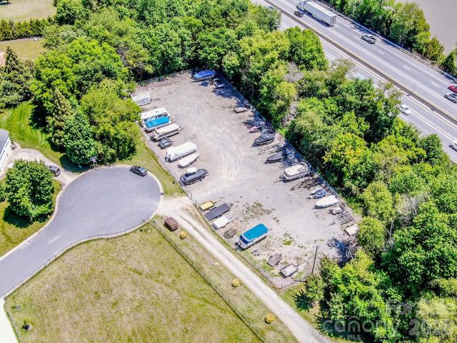131 S Gibbs Road, Mooresville, NC 28117