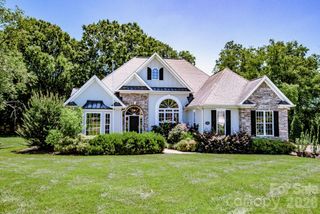 131 S Gibbs Road, Mooresville, NC 28117