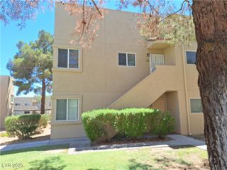 1802 North Decatur Boulevard 203, Las Vegas, NV 89108