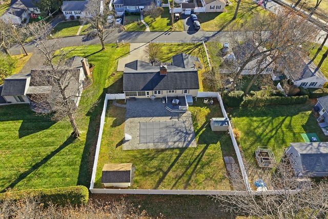 17 Laurence Drive, West Springfield, MA 01089