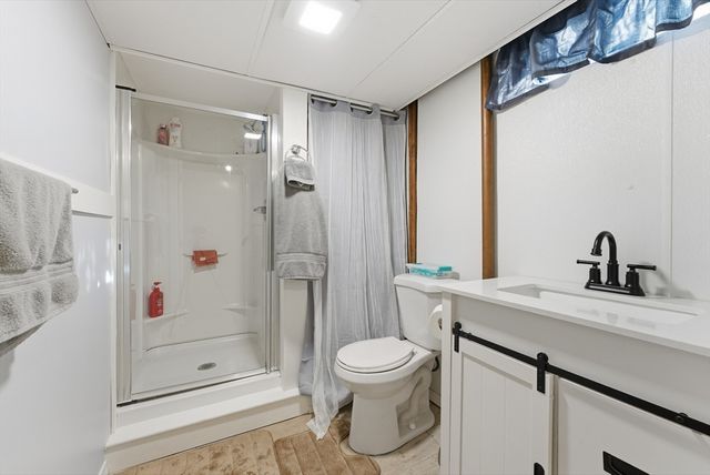 17 Laurence Drive, West Springfield, MA 01089