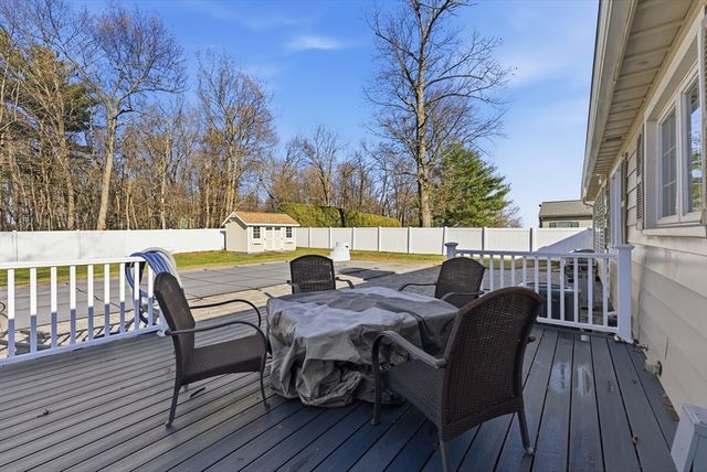 17 Laurence Drive, West Springfield, MA 01089