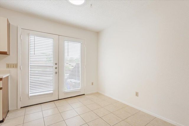 1015 E Yager LN 157, Austin, TX 78753