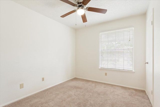 1015 E Yager LN 157, Austin, TX 78753